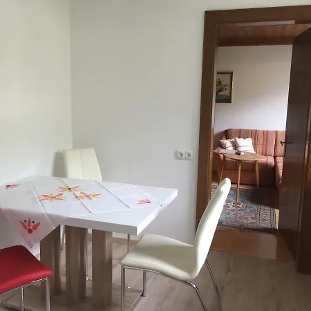 Haus Petrasch 555 *